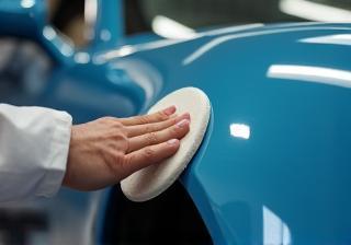 Applying ceramic coating to a car